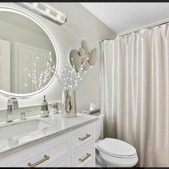 Building Photo - 824 Minnesota Cir