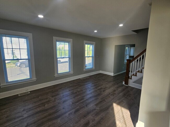 Building Photo - 1810 Dixwell Ave