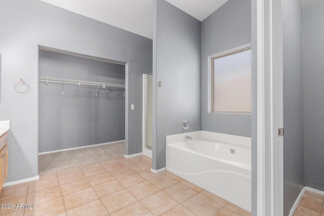 Building Photo - 3496 W Mineral Butte Dr