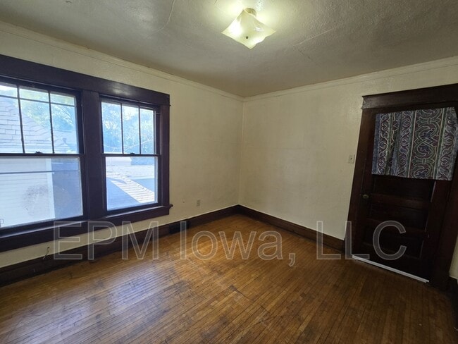 Building Photo - 120 Harrison St