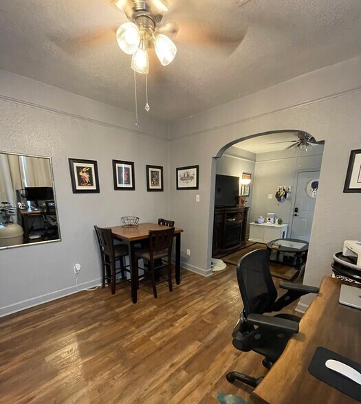 Second bedroom or dining room - 844 Lebeau St