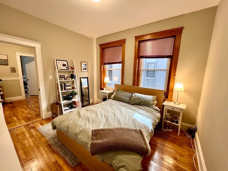 Primary Photo - 315 Allston St