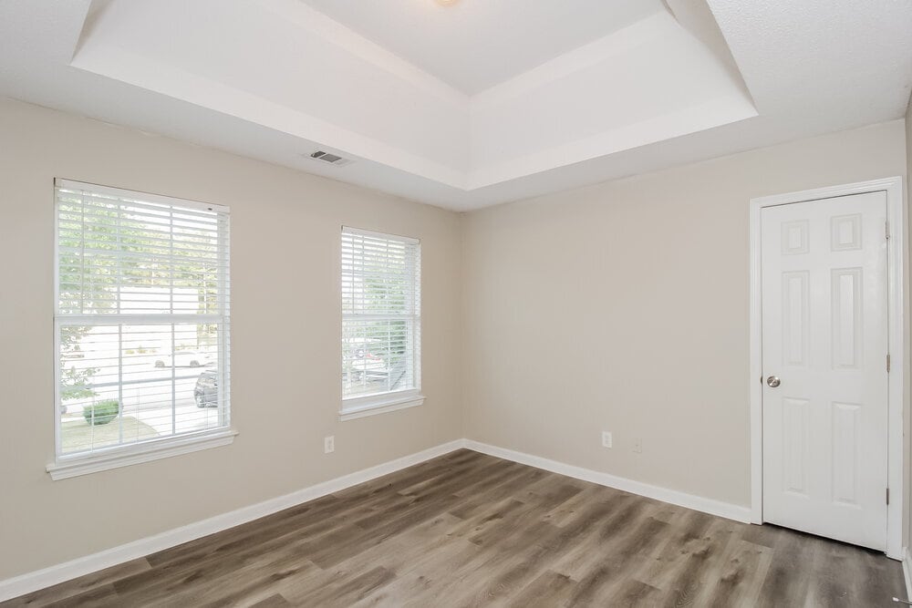 Building Photo - 845 Kohl Dr