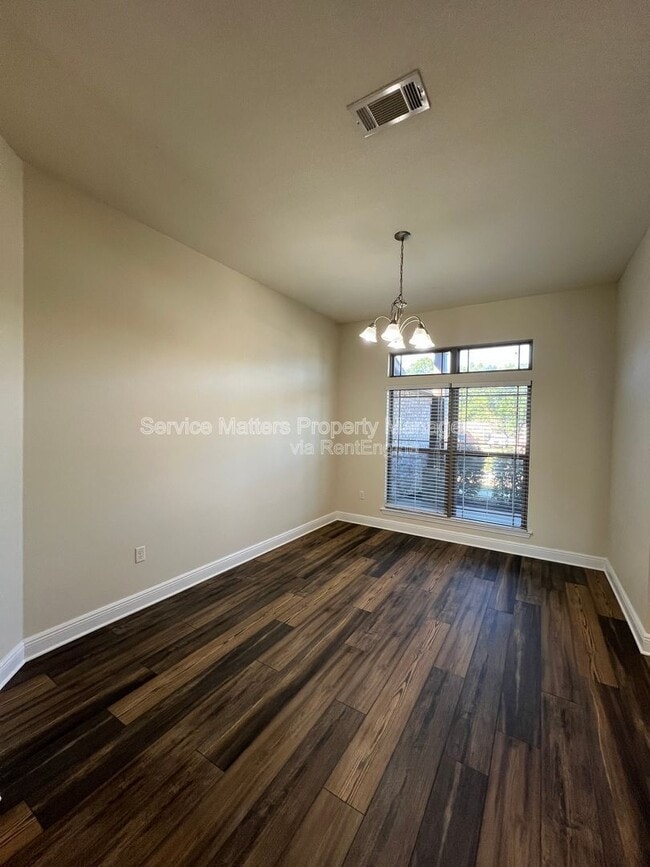 Building Photo - 7037 Season Dr