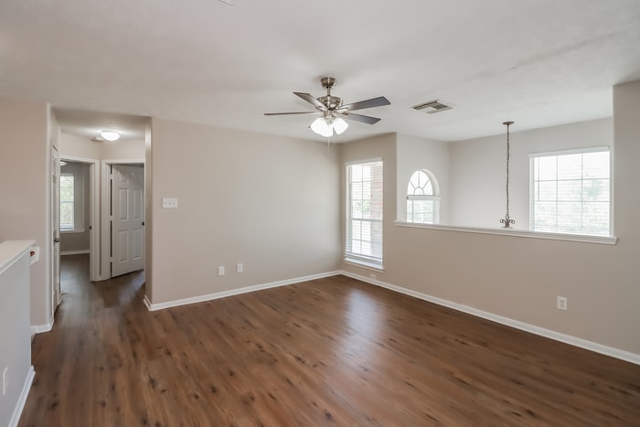 Building Photo - 6814 Strathmore Pl Ct