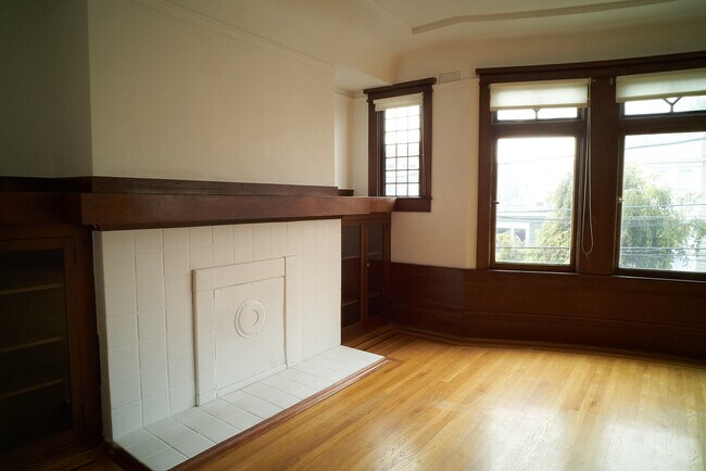 Livingroom - 3918 24th St