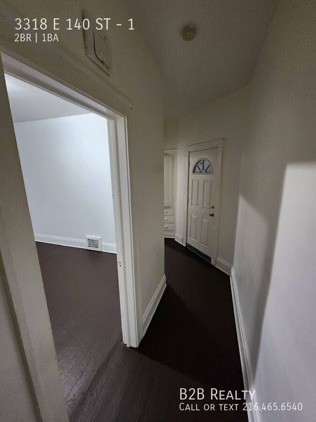 Building Photo - 3318 E 140th St