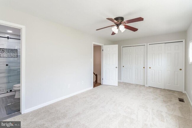 Building Photo - 6619 Sky Blue Ct
