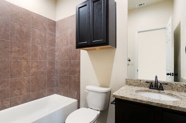 Building Photo - New Braunfels~ Beautiful Luxury 3 Bdrm~Stained Concrete Floors Throughout