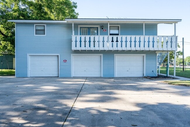 Building Photo - 15602 Treichel Rd