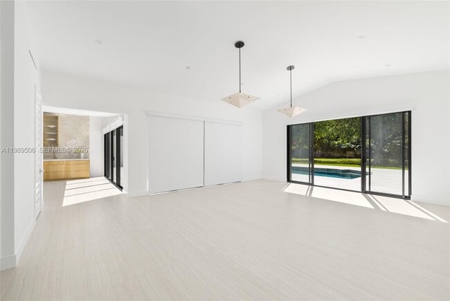 Building Photo - 8800 SW 118th St