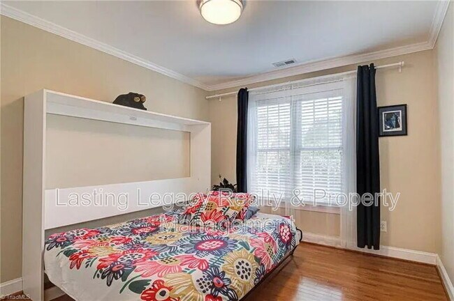 Building Photo - 475 Ashbry Run Dr