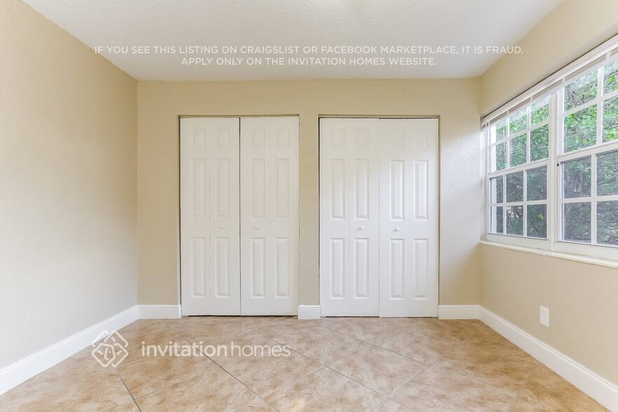 Building Photo - 350 E 58th St