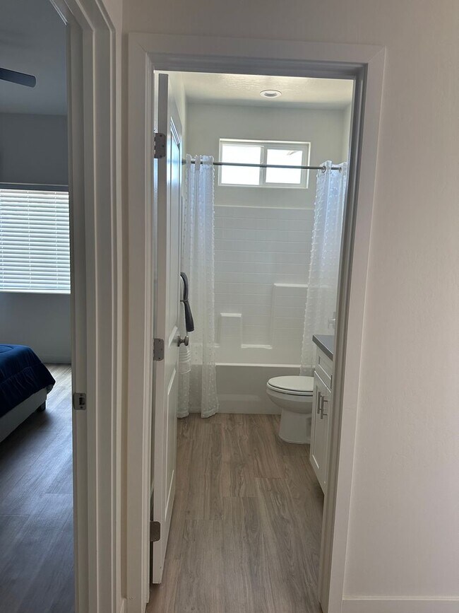 Building Photo - 8612 Frankie Lou St