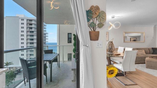 Building Photo - 1000 S Ocean Blvd