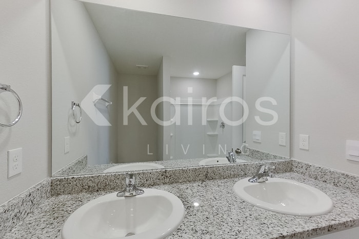 Building Photo - 4455 SW 85 Ln