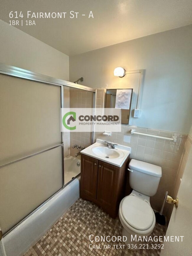 Building Photo - 614 Fairmont St