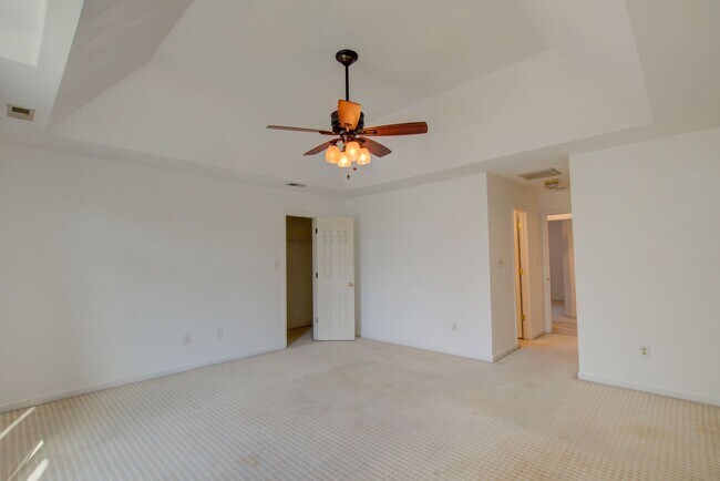 Building Photo - 427 Las Gaviotas Blvd