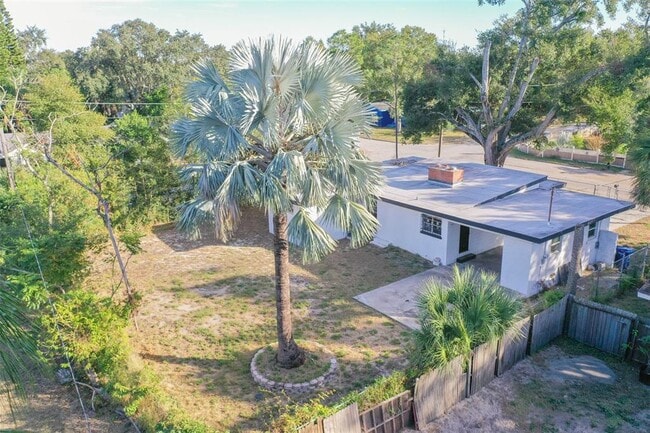 Building Photo - 495 Ave F SE