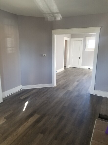 Living Room 2 - 3808 W 8th St