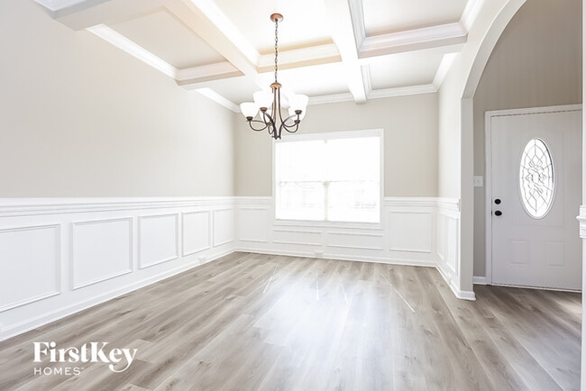 Building Photo - 1412 Kingbird Dr
