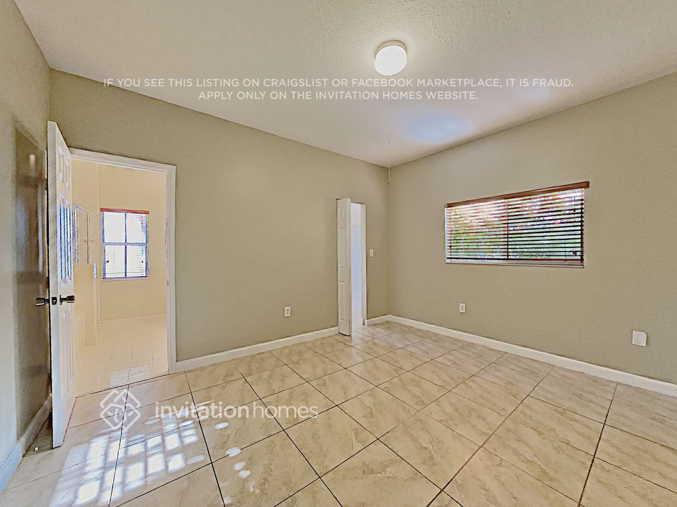 Building Photo - 13614 SW 124th Avenue Rd