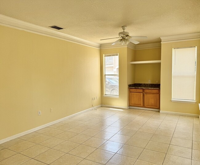 Building Photo - 10538 Villa View Cir