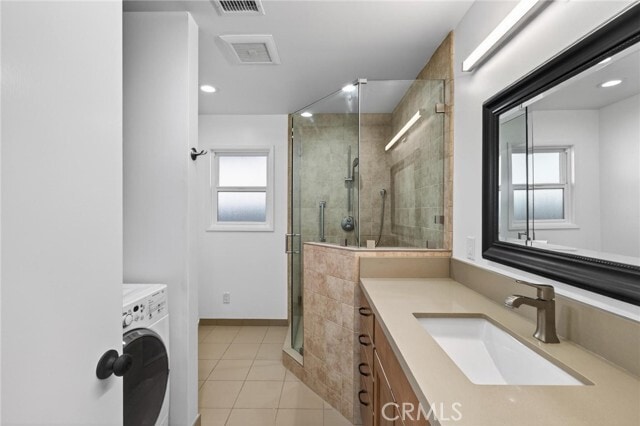 Building Photo - 1653 5th St