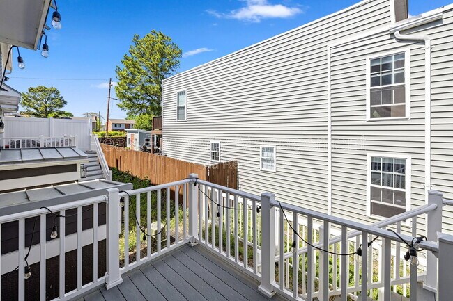 Building Photo - 3120 N Street