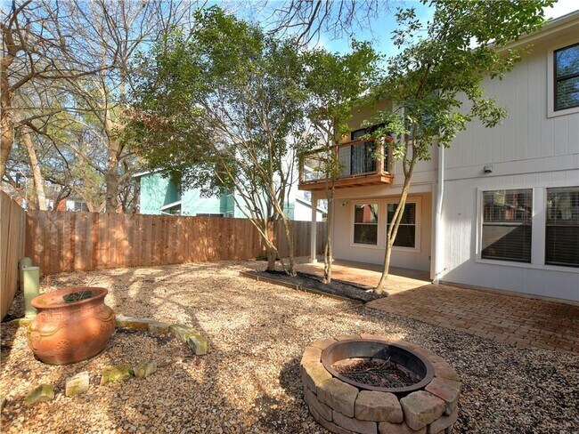Building Photo - 8103 Tuscarora Trail