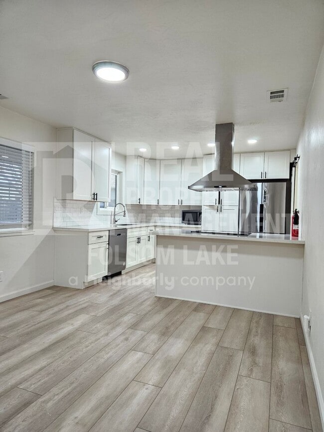 Building Photo - Coming Soon! 2bd 1ba home in the Sierra Vista Neighborhood of Roseville