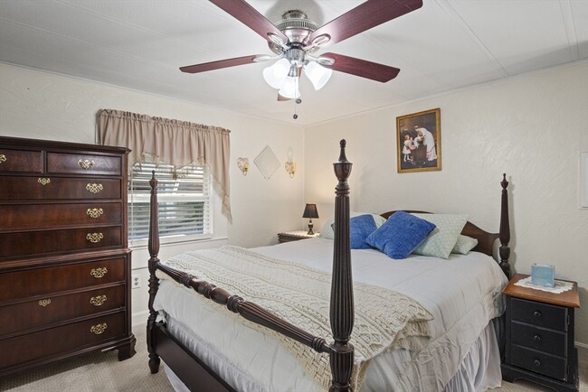 Building Photo - 17 Irene Ave