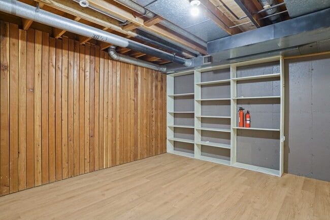 Floorplan - 815 Dewey Ave