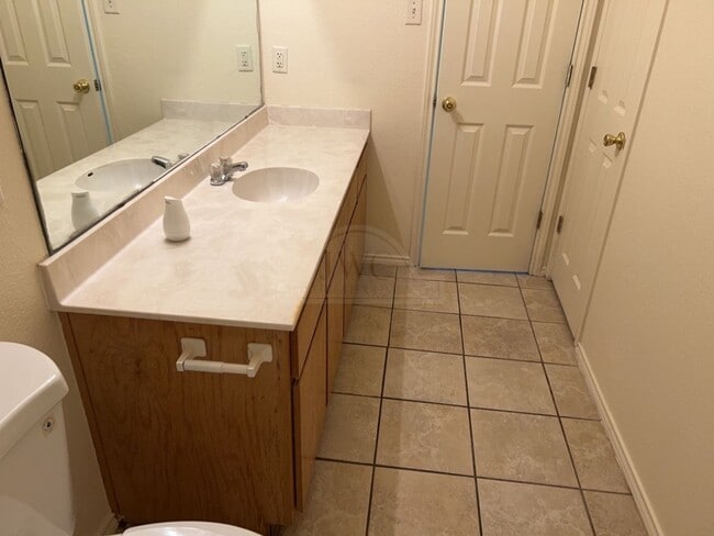 Building Photo - 4303 Elms Run Cir