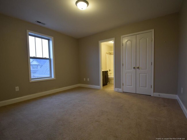 Building Photo - 929 Pecan Grove Loop
