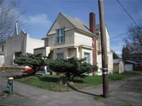 Building Photo - 800 20th Ave