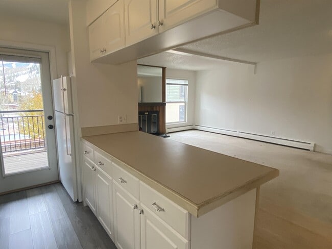 Building Photo - Breakaway West Condo1023 Lions Ridge Loop-122
