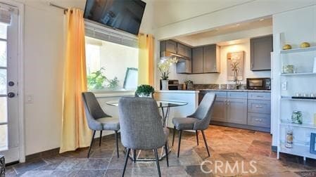 Building Photo - 31736 Seacliff Dr