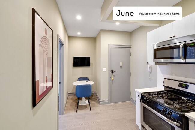 Building Photo - Room in Shared 3 bed/1 bath home in East Village