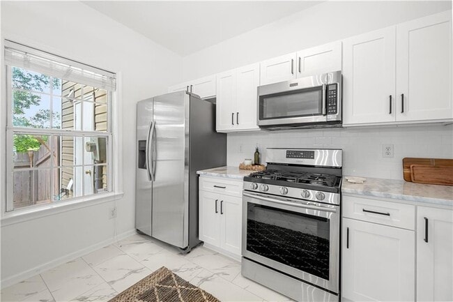 Building Photo - 1135 Kilmington Ct