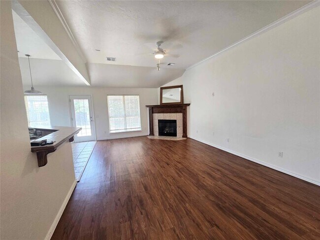 Building Photo - 16001 Korie Dr