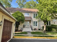 Building Photo - 12582 Garland Tree Ct