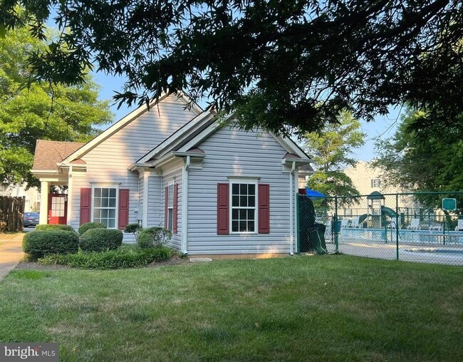 Building Photo - 7532 Coxton Ct