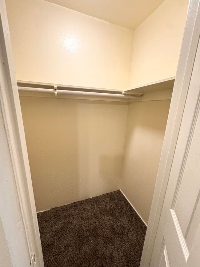 Building Photo - Move-In Special; Upstairs One Bedroom + Private Patio – SEE VIDEO