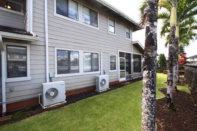 Building Photo - Mililani Mauka