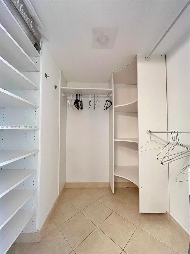 Building Photo - 9511 Collins Ave