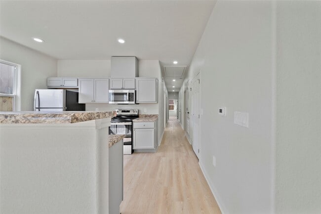 Building Photo - 4415 Castor St