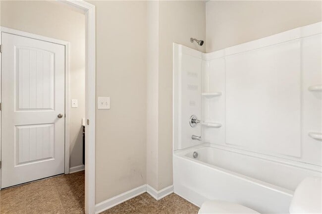 Building Photo - 256 Berkleigh Trails Dr