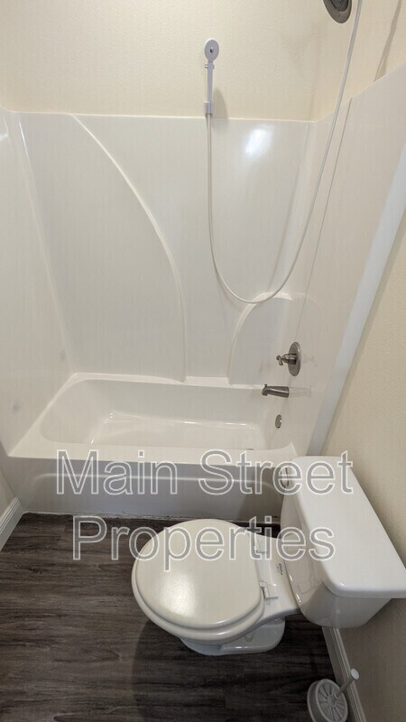 Building Photo - 2010 W Gregory St