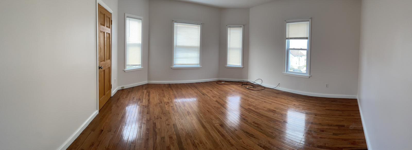 Building Photo - 137 Tecumseh St